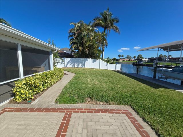 4007 ROYAL PALM DRIVE, Bradenton, FL 34210