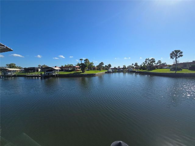 4007 ROYAL PALM DRIVE, Bradenton, FL 34210