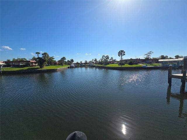 4007 ROYAL PALM DRIVE, Bradenton, FL 34210