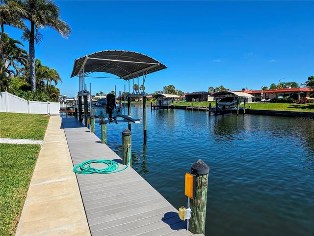 4007 ROYAL PALM DRIVE, Bradenton, FL 34210