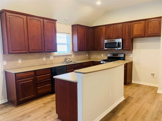 2357 Evening Song Drive, Little Elm, TX 75068