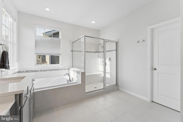 18320 MOSS GARDEN RD, Dumfries, VA 22026