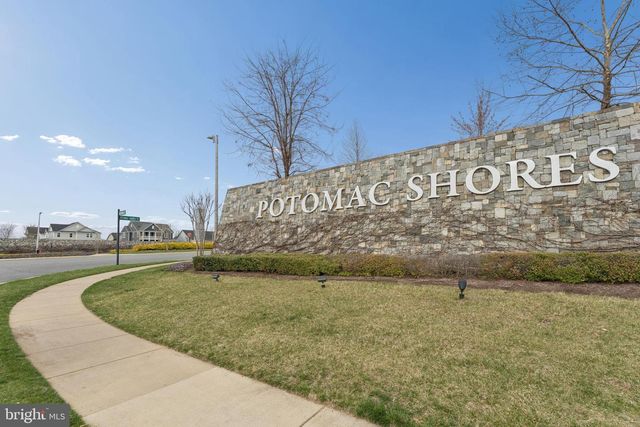 18320 MOSS GARDEN RD, Dumfries, VA 22026