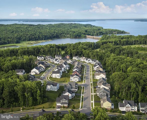 18320 MOSS GARDEN RD, Dumfries, VA 22026