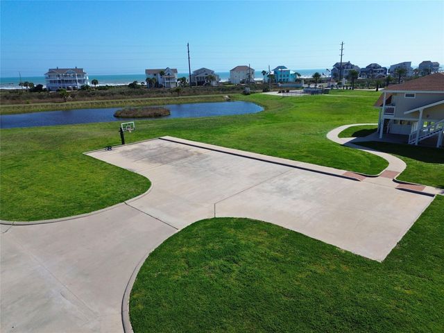 4223 S Sunset Bay Drive, Galveston, TX 77554