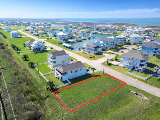 4223 S Sunset Bay Drive, Galveston, TX 77554