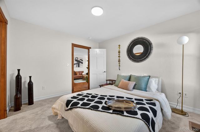 4857 S Logan Street, Englewood, CO 80113