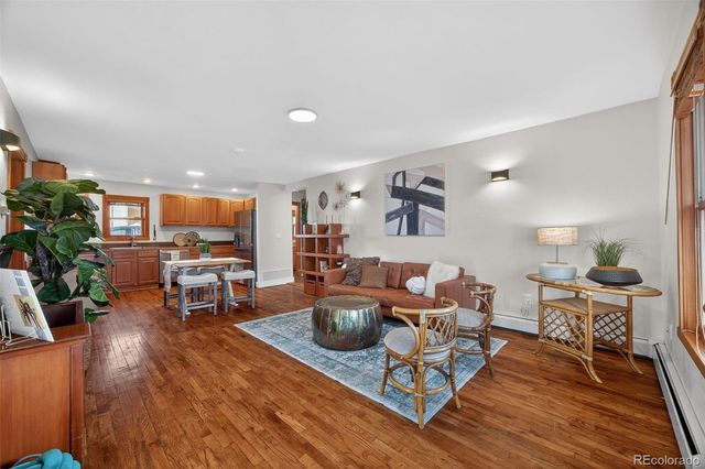 4857 S Logan Street, Englewood, CO 80113