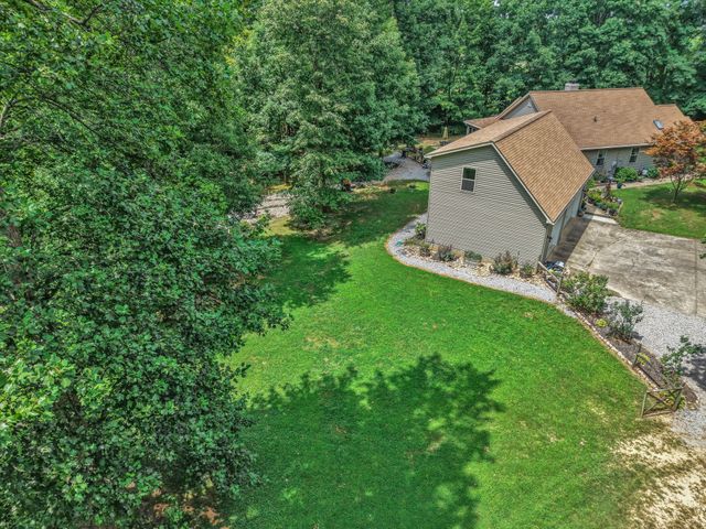 7197 Highland Rd, Portland, TN 37148