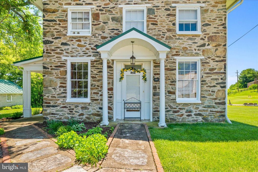 Image 1 of property listing at 1341 JEFFERSON PIKE, Knoxville, MD 21758
