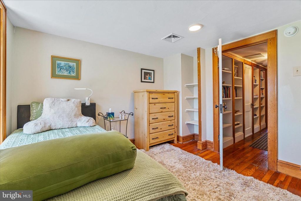 Image 28 of property listing at 1341 JEFFERSON PIKE, Knoxville, MD 21758