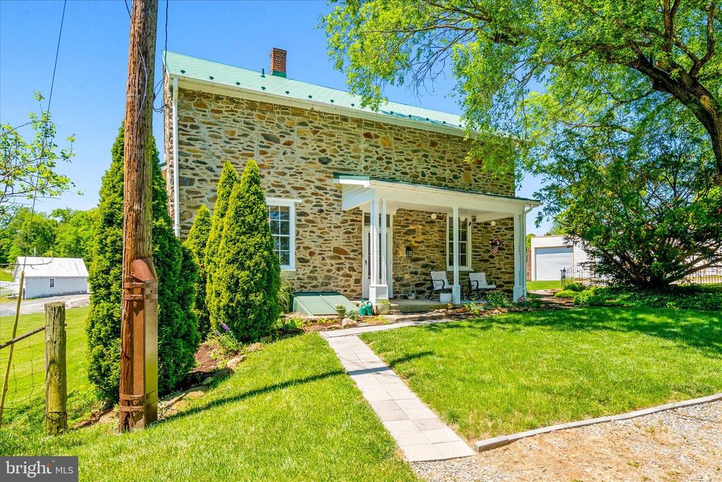 Image 3 of property listing at 1341 JEFFERSON PIKE, Knoxville, MD 21758