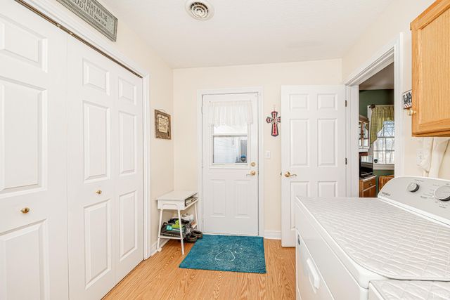 817 W Dogwood Drive, Columbia City, IN 46725