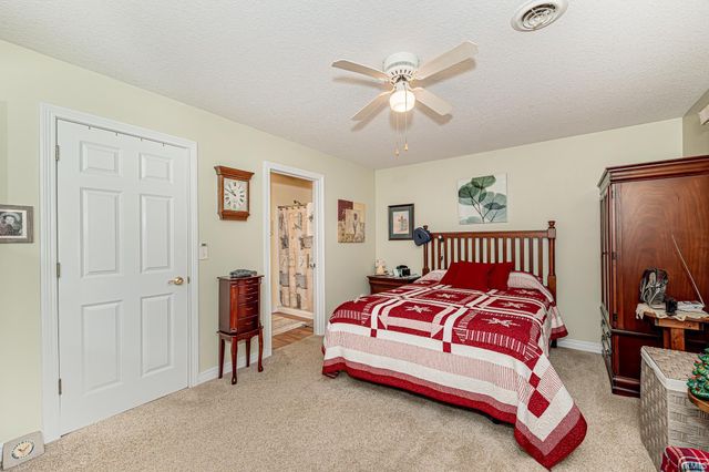 817 W Dogwood Drive, Columbia City, IN 46725