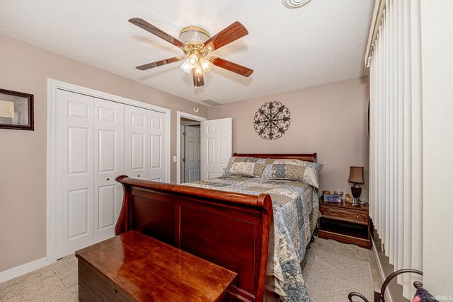 817 W Dogwood Drive, Columbia City, IN 46725