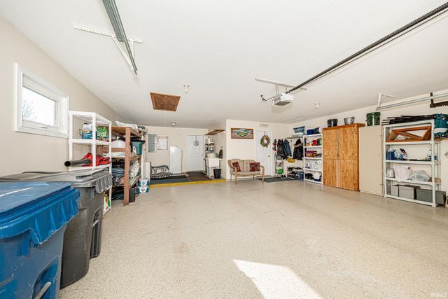 817 W Dogwood Drive, Columbia City, IN 46725