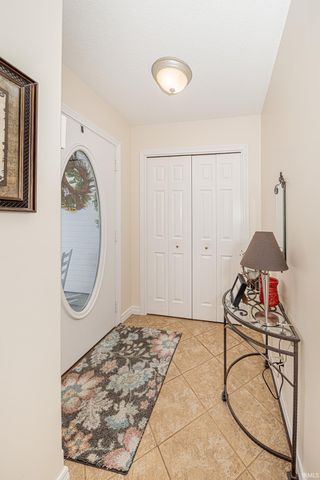 817 W Dogwood Drive, Columbia City, IN 46725