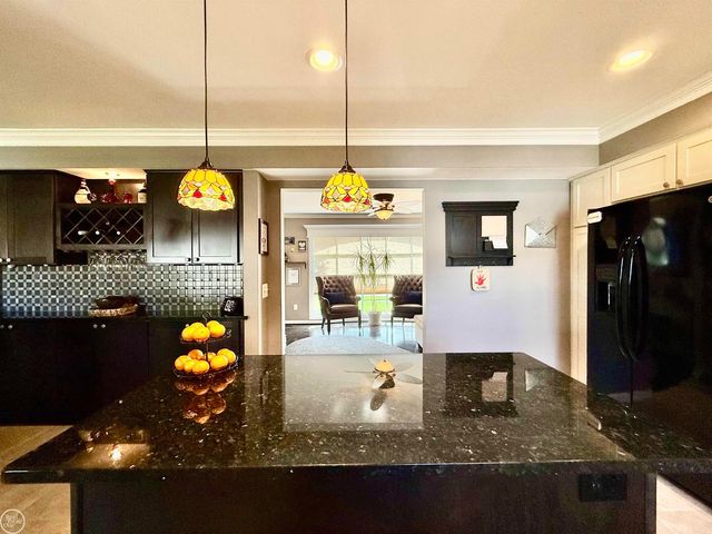 47043 Sanborn Drive, Macomb, MI 48044