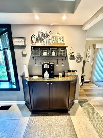 47043 Sanborn Drive, Macomb, MI 48044