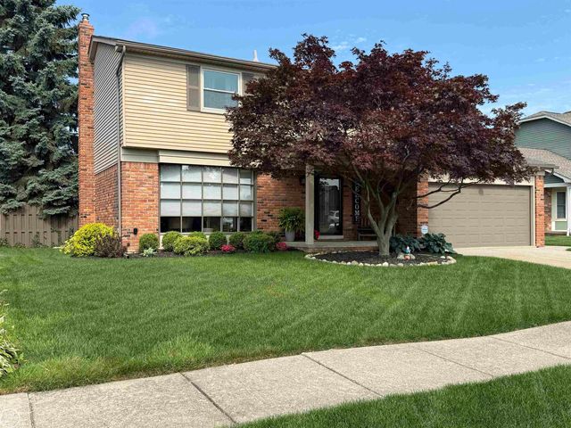 47043 Sanborn Drive, Macomb, MI 48044