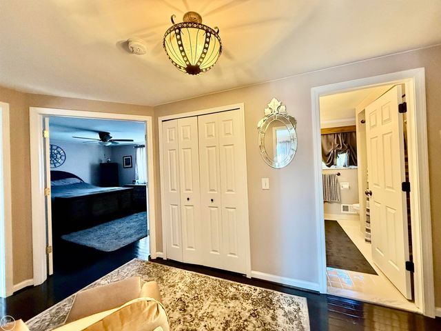 47043 Sanborn Drive, Macomb, MI 48044