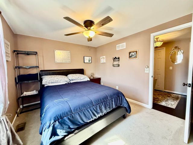 47043 Sanborn Drive, Macomb, MI 48044