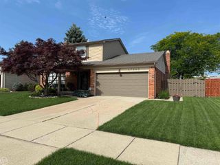 47043 Sanborn Drive, Macomb, MI 48044