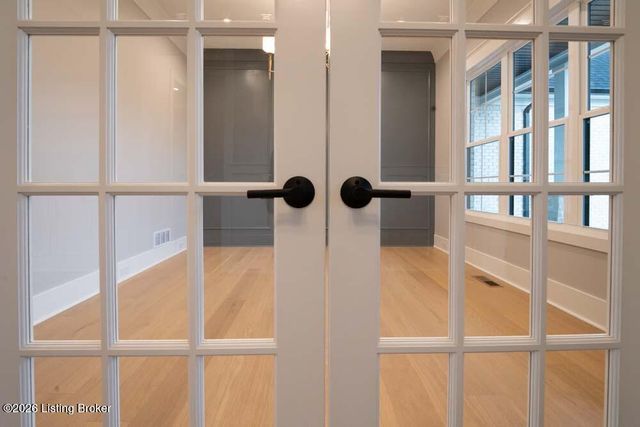 2716 Adenmore Ct, Prospect, KY 40059