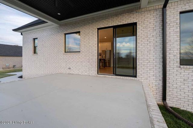 2716 Adenmore Ct, Prospect, KY 40059