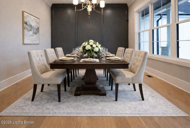 2716 Adenmore Ct, Prospect, KY 40059