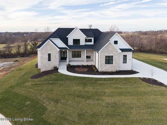 2716 Adenmore Ct, Prospect, KY 40059