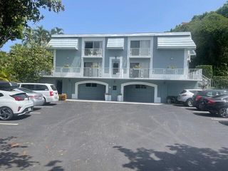 422 SW 9TH Street 6, Boca Raton, FL 33432