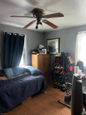 224 W 3Rd Ave, Roselle Boro, NJ 07203
