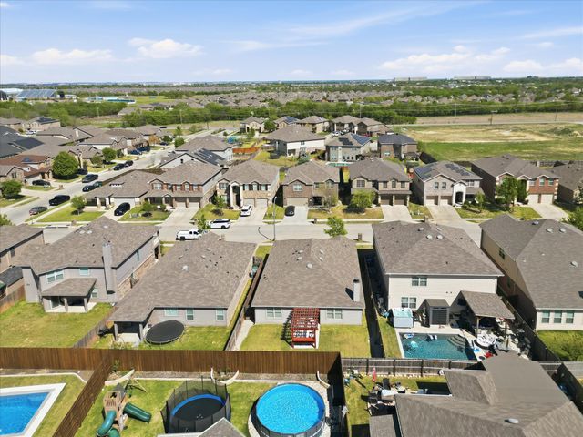 7705 Captain Lane, Fort Worth, TX 76179