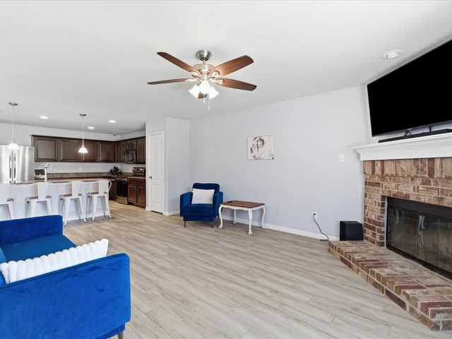 7705 Captain Lane, Fort Worth, TX 76179