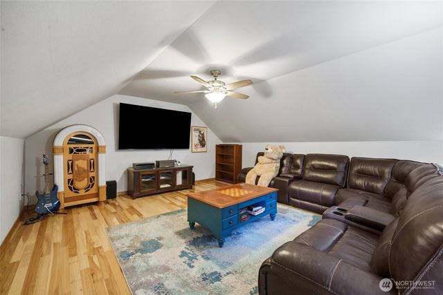 3507 366th Street E, Eatonville, WA 98328