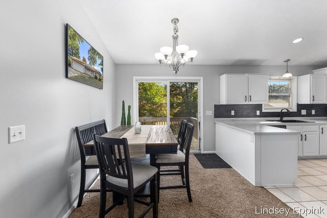 428 Escanaba Lane, Muskegon, MI 49442