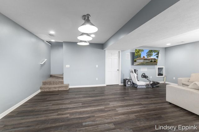 428 Escanaba Lane, Muskegon, MI 49442