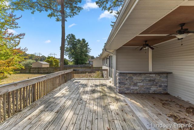 428 Escanaba Lane, Muskegon, MI 49442