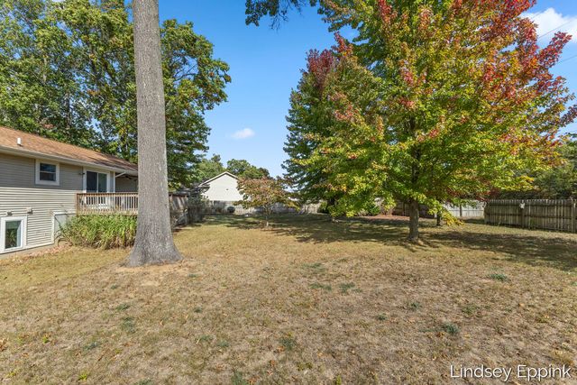 428 Escanaba Lane, Muskegon, MI 49442