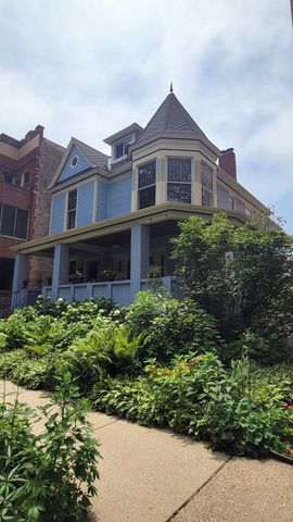 6316 N MAGNOLIA Avenue, Chicago, IL 60660