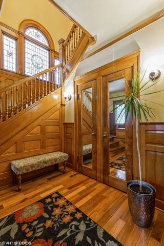 6316 N MAGNOLIA Avenue, Chicago, IL 60660