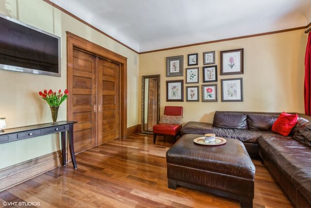 6316 N MAGNOLIA Avenue, Chicago, IL 60660