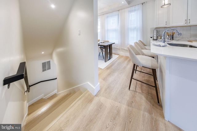 2806 FRANKLIN ST NE, Washington, DC 20018