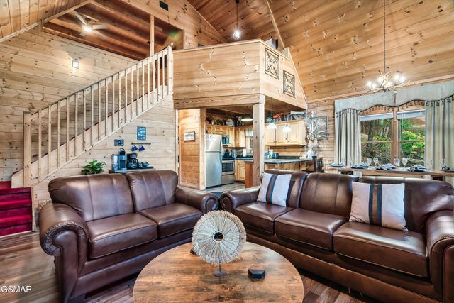 1617 Silver Poplar Lane, Sevierville, TN 37876