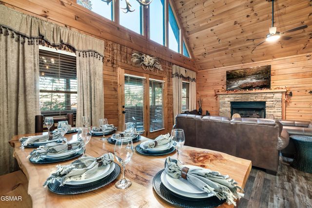 1617 Silver Poplar Lane, Sevierville, TN 37876