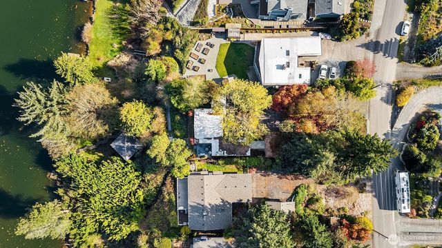 1363 Country Club Drive, Camano Island, WA 98282
