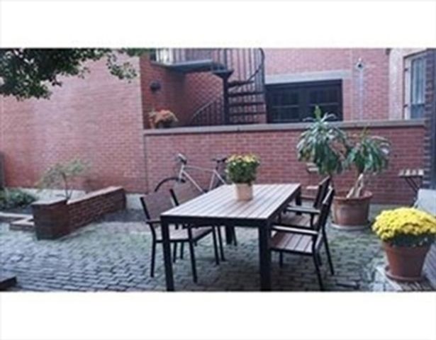 228 Beacon St 4A, Boston, MA 02116