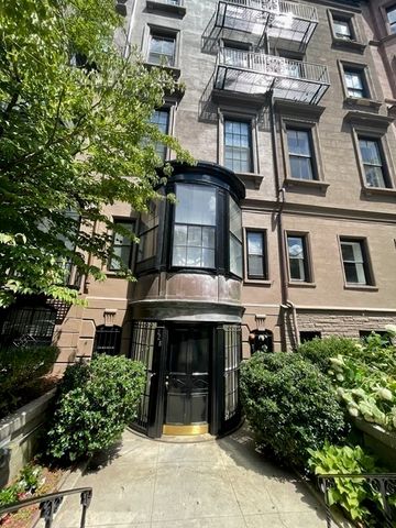 228 Beacon St 4A, Boston, MA 02116