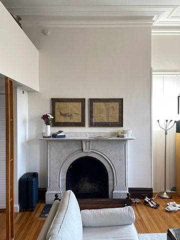 228 Beacon St 4A, Boston, MA 02116